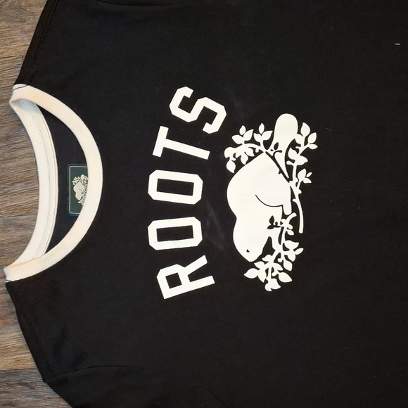 Roots Canada Short Sleeve Sweat Dress. - Picture 4 of 14